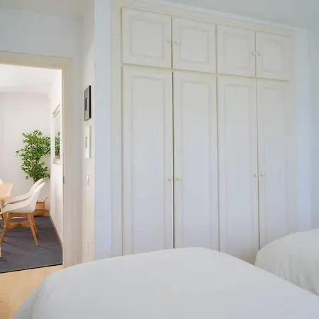 Beautiful -direct Access To The Appartement Marbella